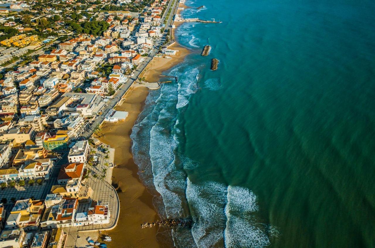 Appartamento Casa Med Marina di Ragusa Esterno foto